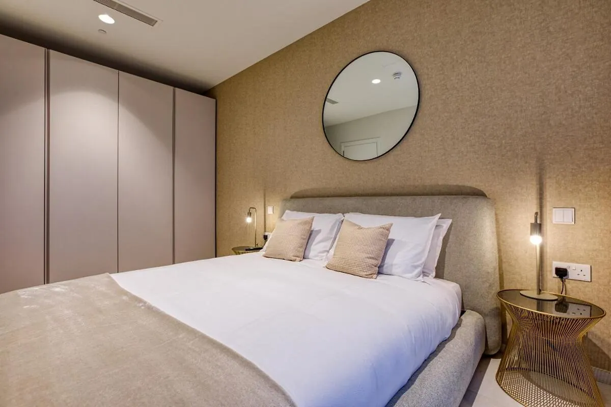 Luxury Apartment On 16Th Floor In Mercury Tower Saint Julian's 0*,  Malta