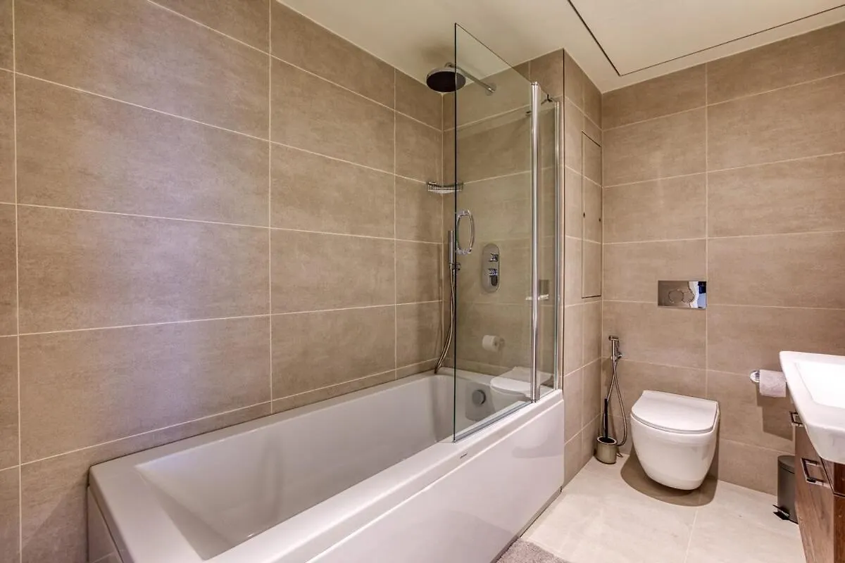 Luxury Apartment On 16Th Floor In Mercury Tower Saint Julian's