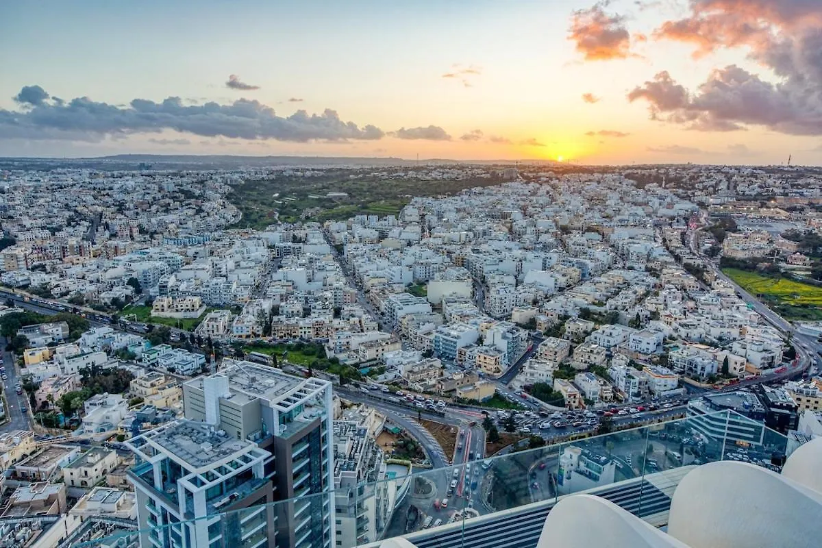 Luxury Apartment On 16Th Floor In Mercury Tower Saint Julian's